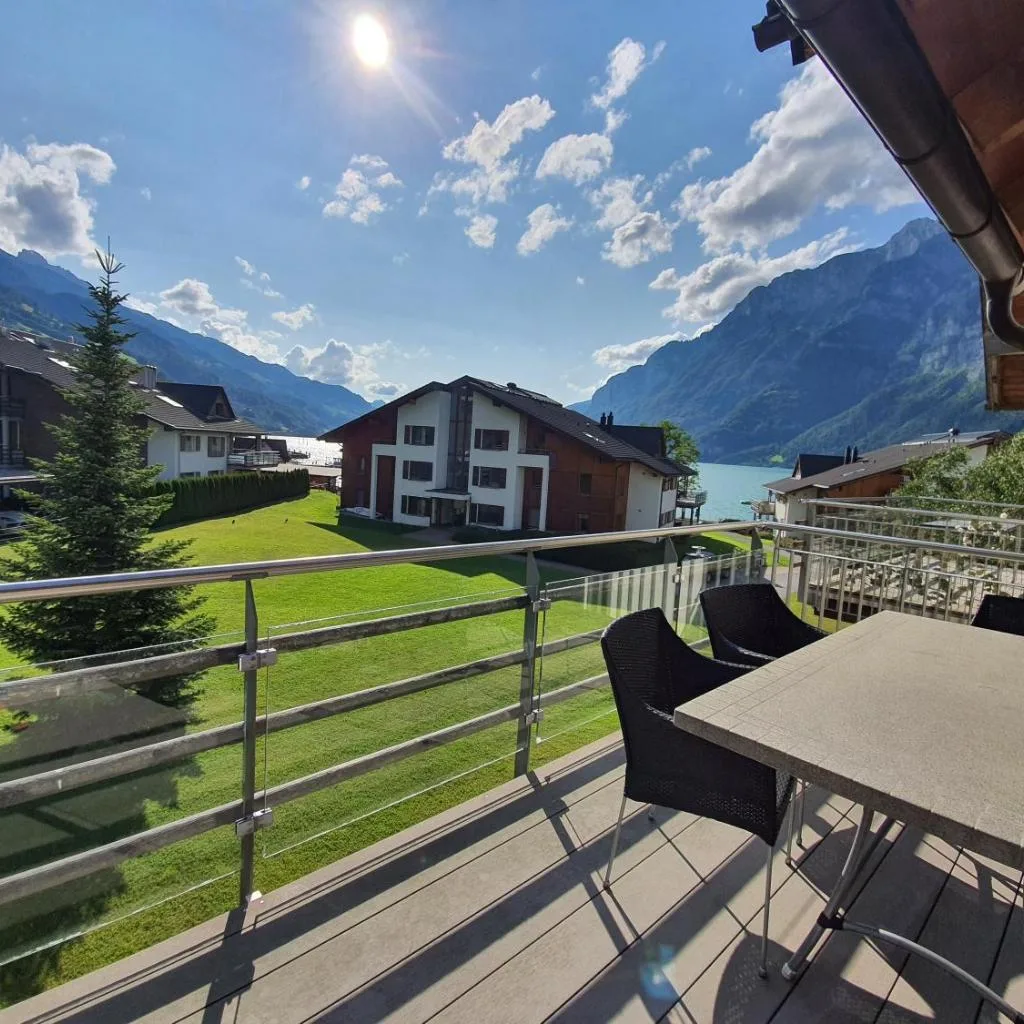 Walensee House & Apartments - صورة 17