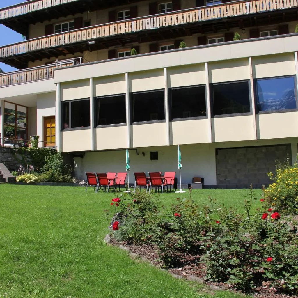 Hotel Staubbach - صورة 9
