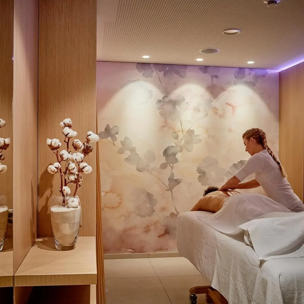 Hotel Eden Spiez - صورة 8