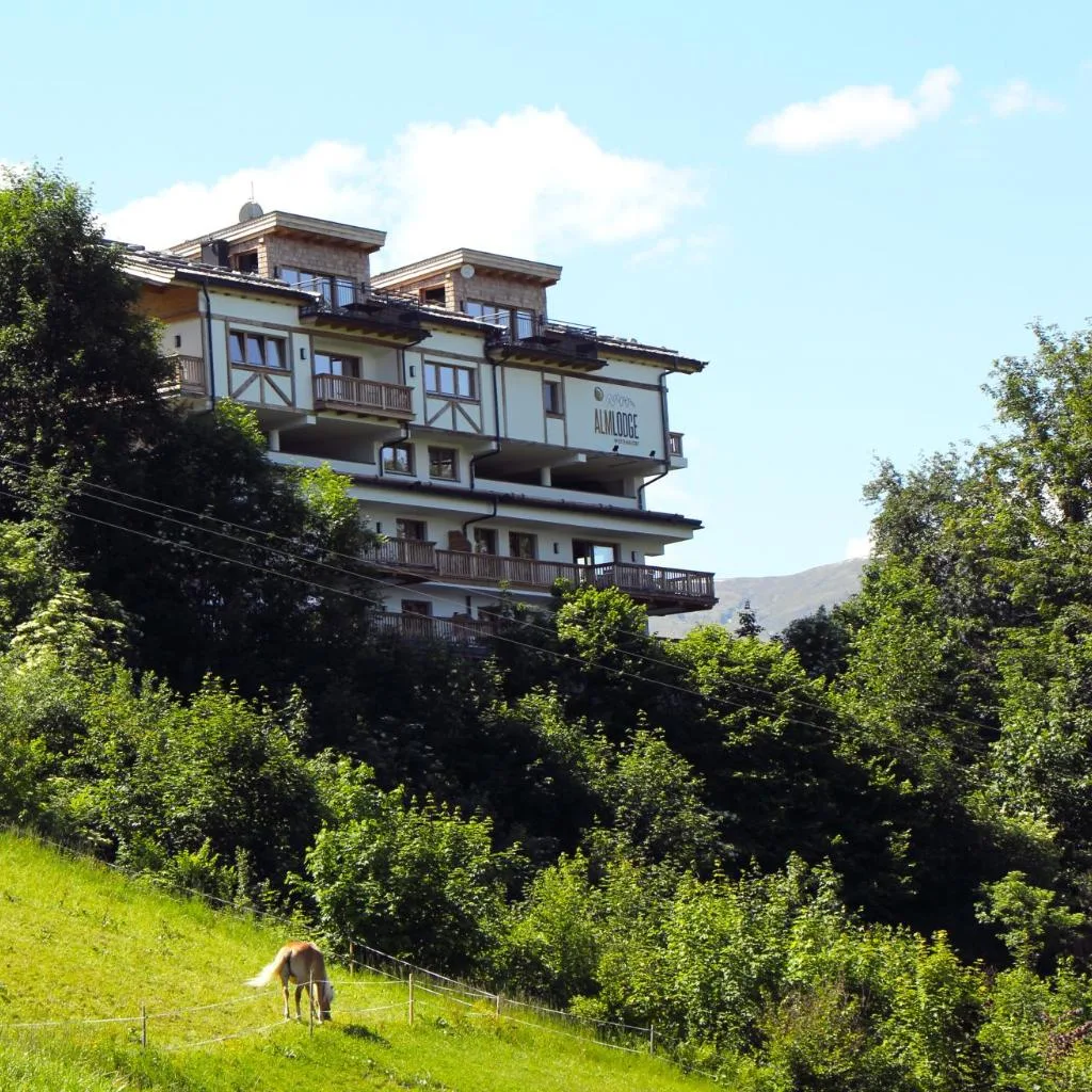 Almlodge Westendorf - صورة 4