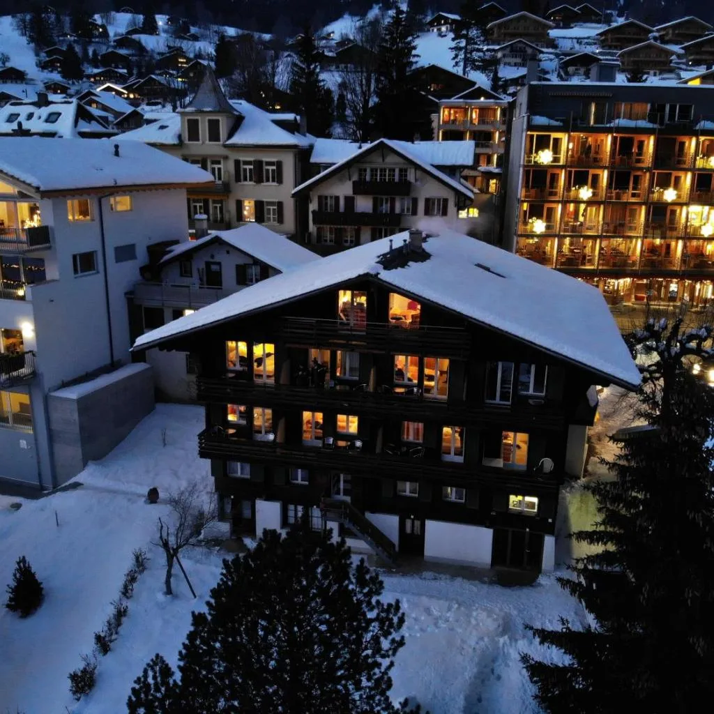 Hotel Tschuggen - صورة 12