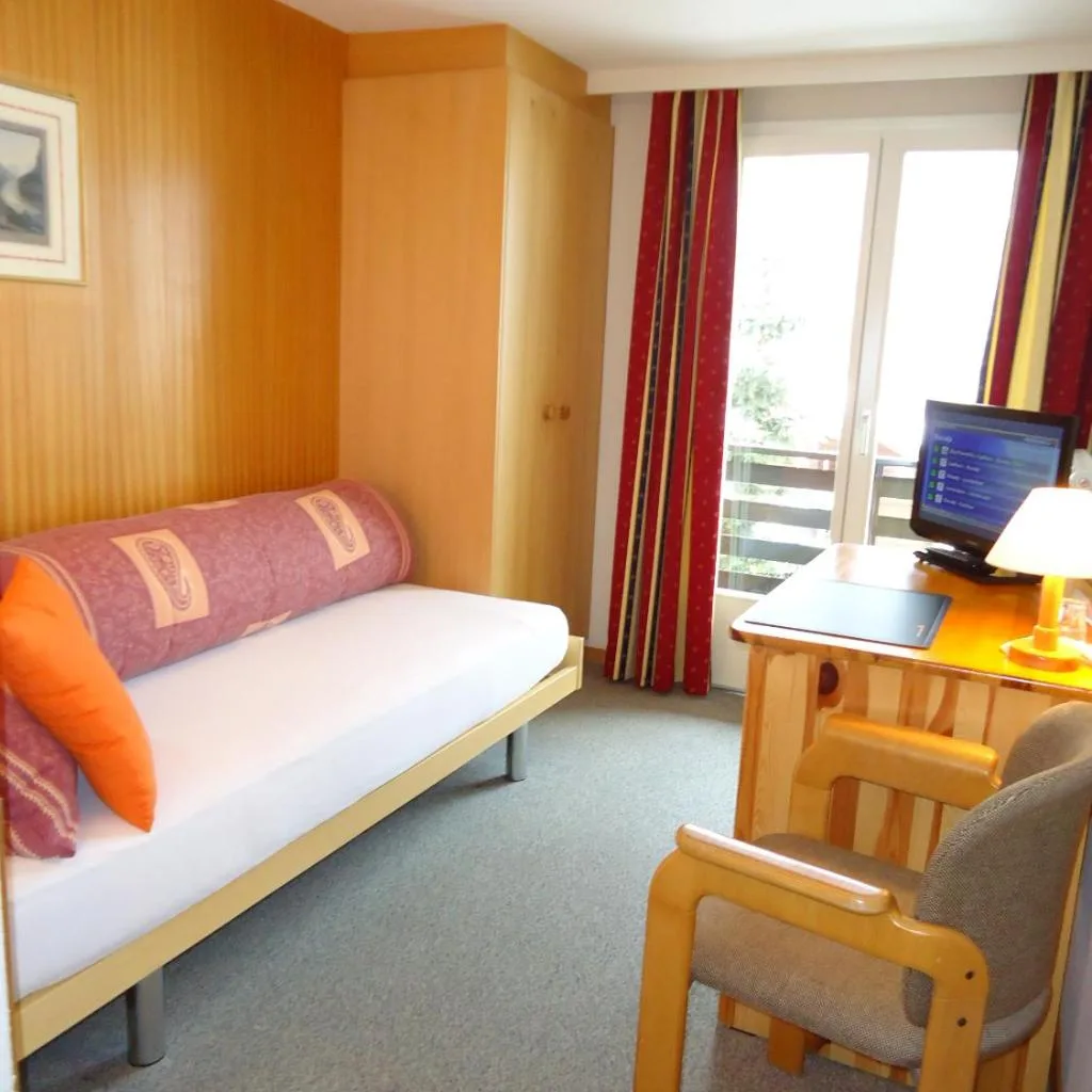 Hotel Tschuggen - صورة 2
