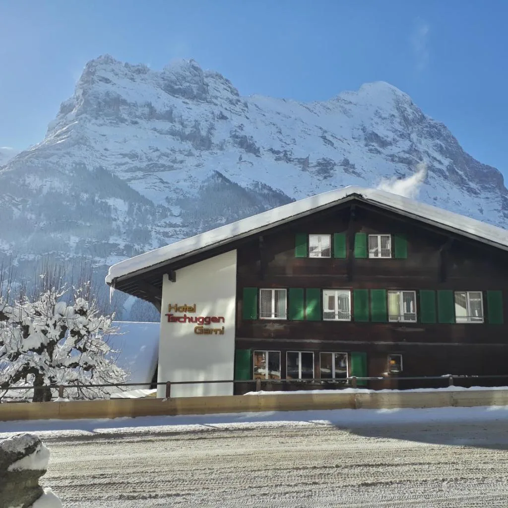Hotel Tschuggen - صورة 7