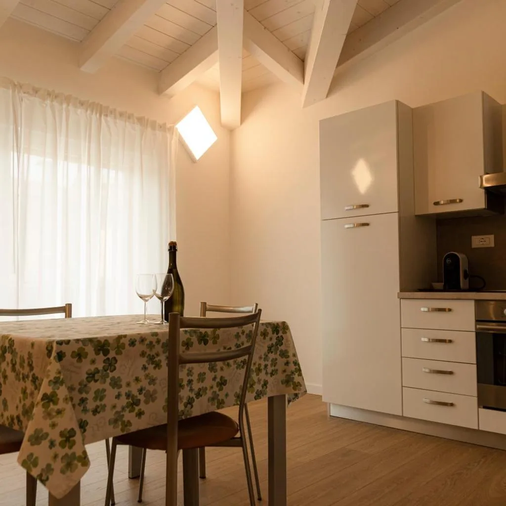 HOLIDAY APARTMENTS GIULIA - Green - صورة 10