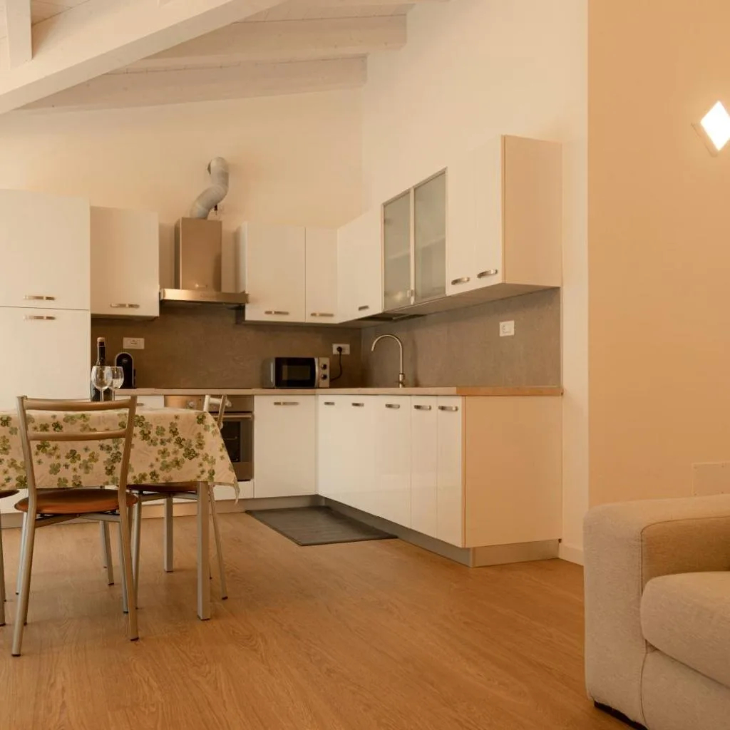 HOLIDAY APARTMENTS GIULIA - Green - صورة 4