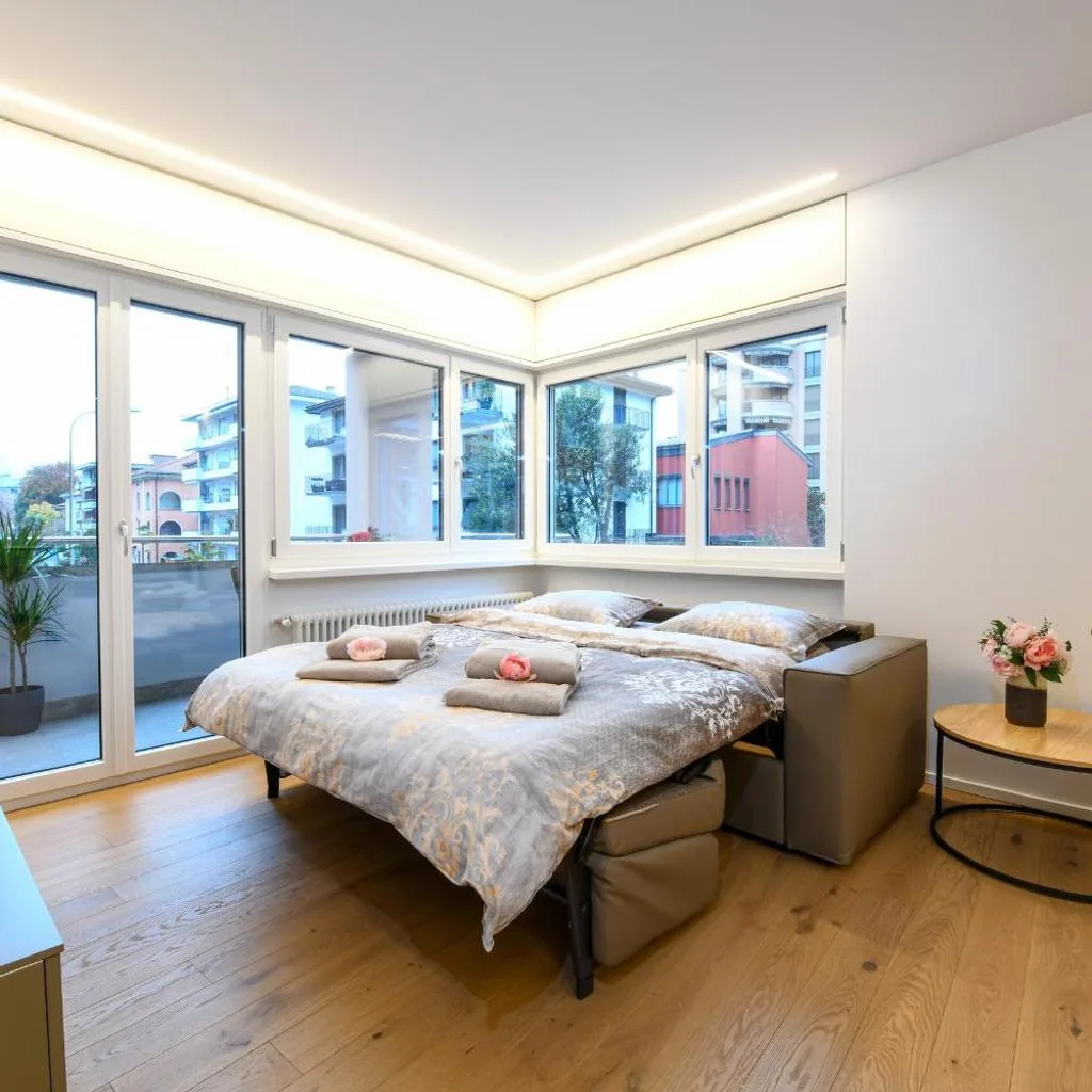 Lake Modern Suites - Free Parking - صورة 14