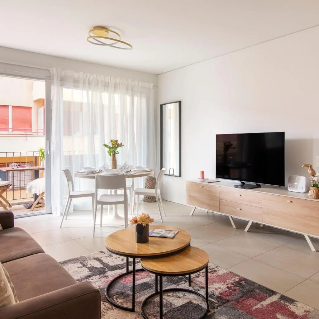 Magic Deluxe Suites - Free Parking - صورة 16