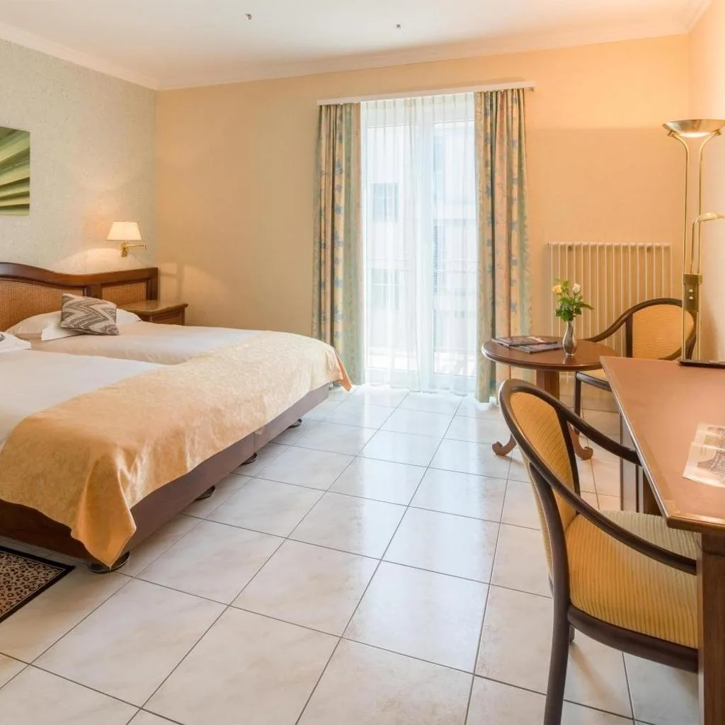 Best Western Hotel Bellevue au Lac - صورة 19