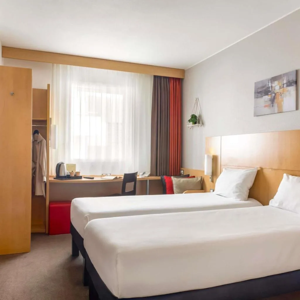 Ibis Lugano Paradiso - صورة 11