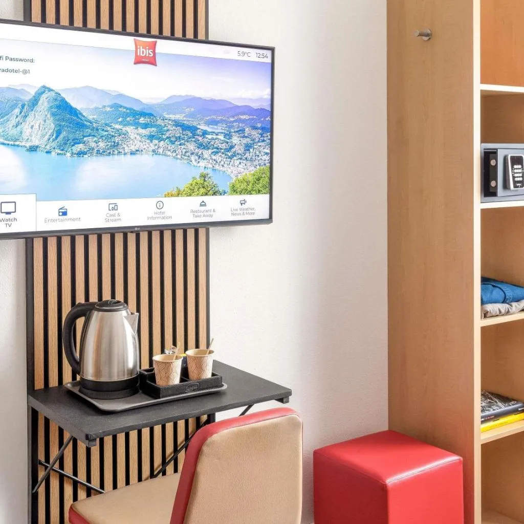 Ibis Lugano Paradiso - صورة 13