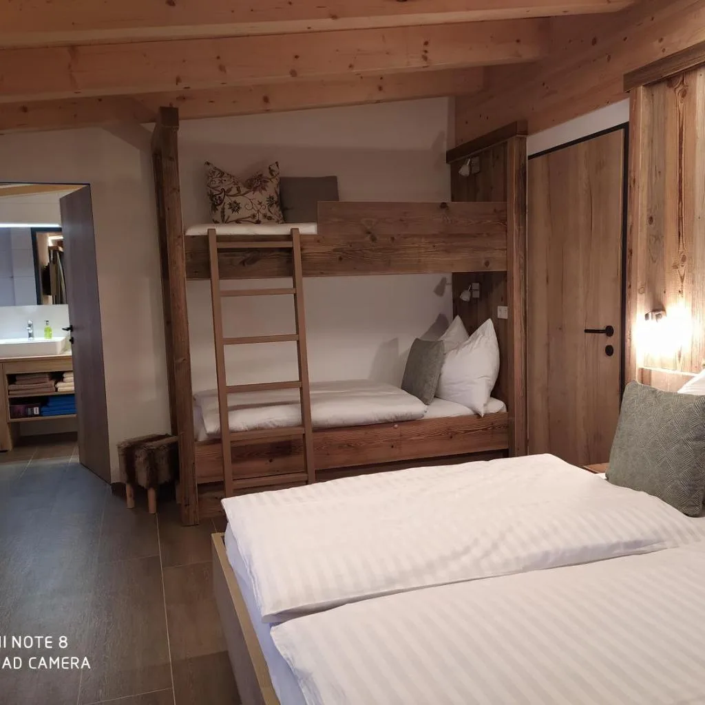 Alp-IN Lodges Kaprun, including Summer Card - صورة 12