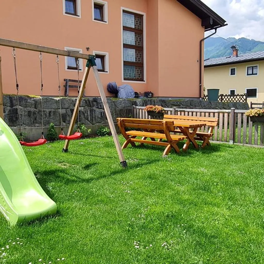 Alp-IN Lodges Kaprun, including Summer Card - صورة 20