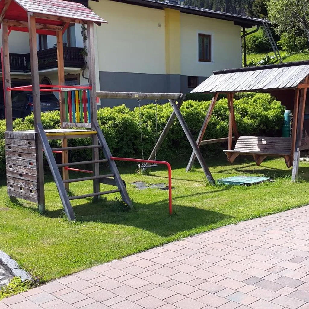 Alpenhotel Tauernstüberl - صورة 7