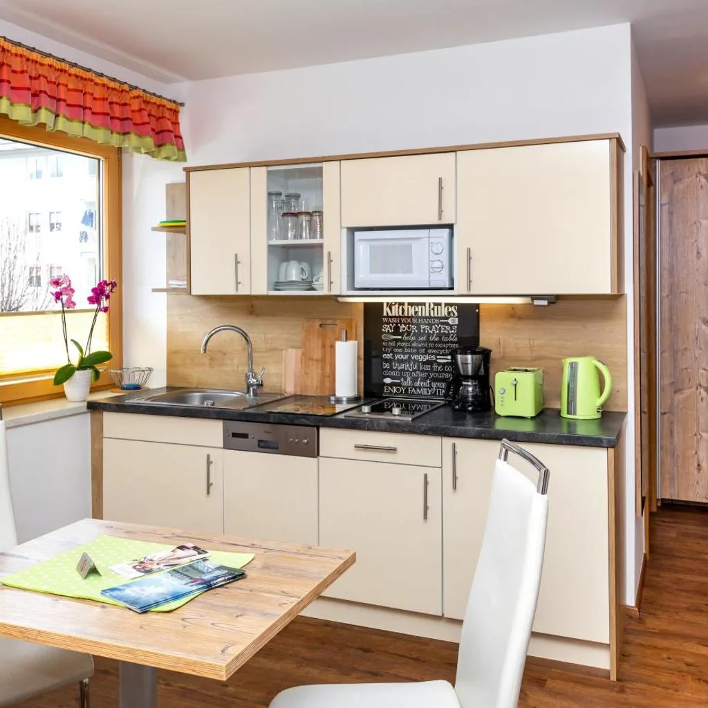 Appartement Pension Albert summercard and free parking included - صورة 11