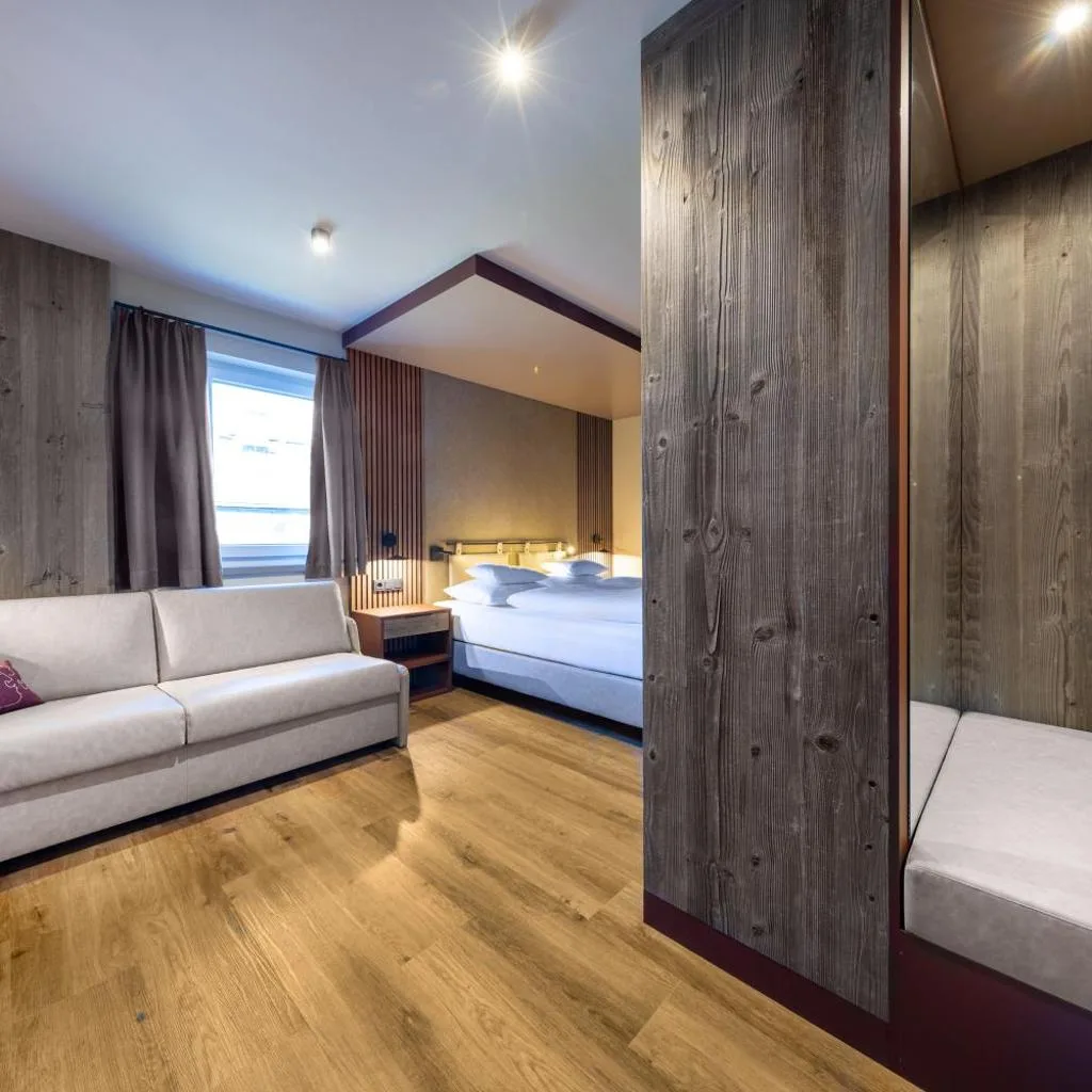 PEOPLE'S Hotel - صورة 3