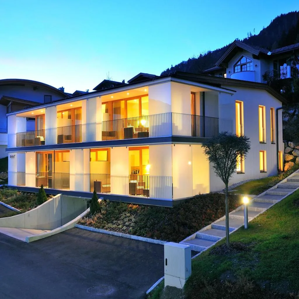 Emma Apartments- self- check -in