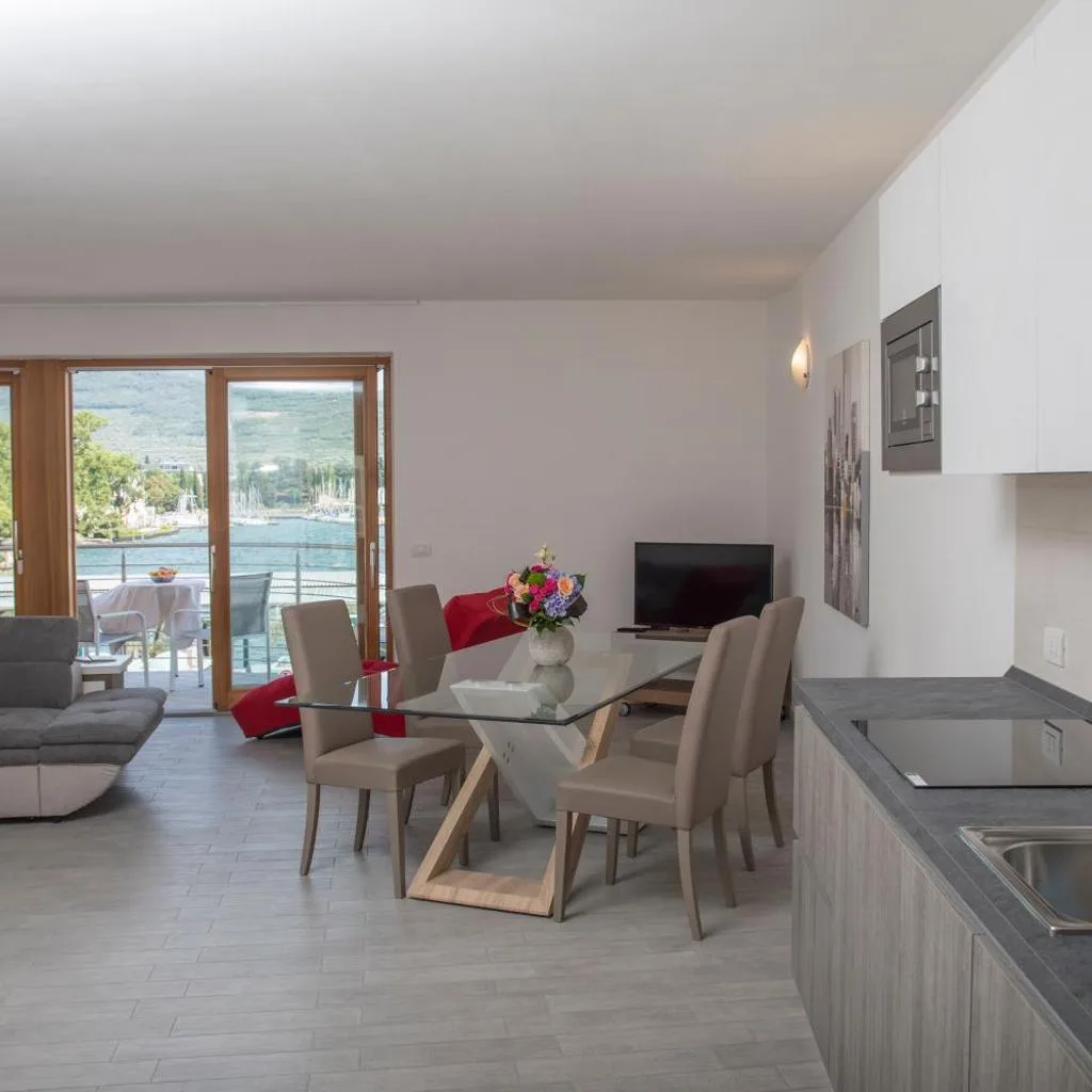 Exclusive Suites Riva - صورة 18