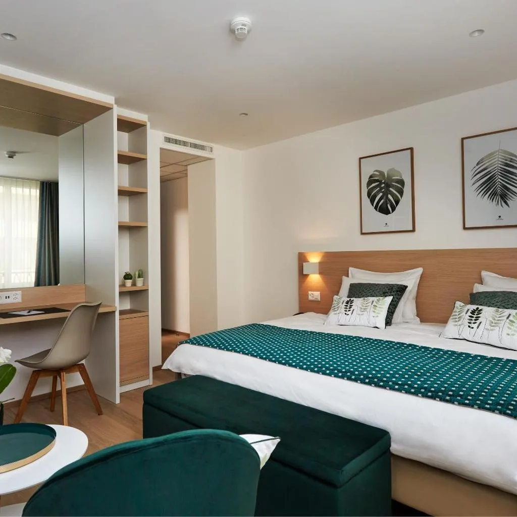 Hotel Suisse - صورة 18
