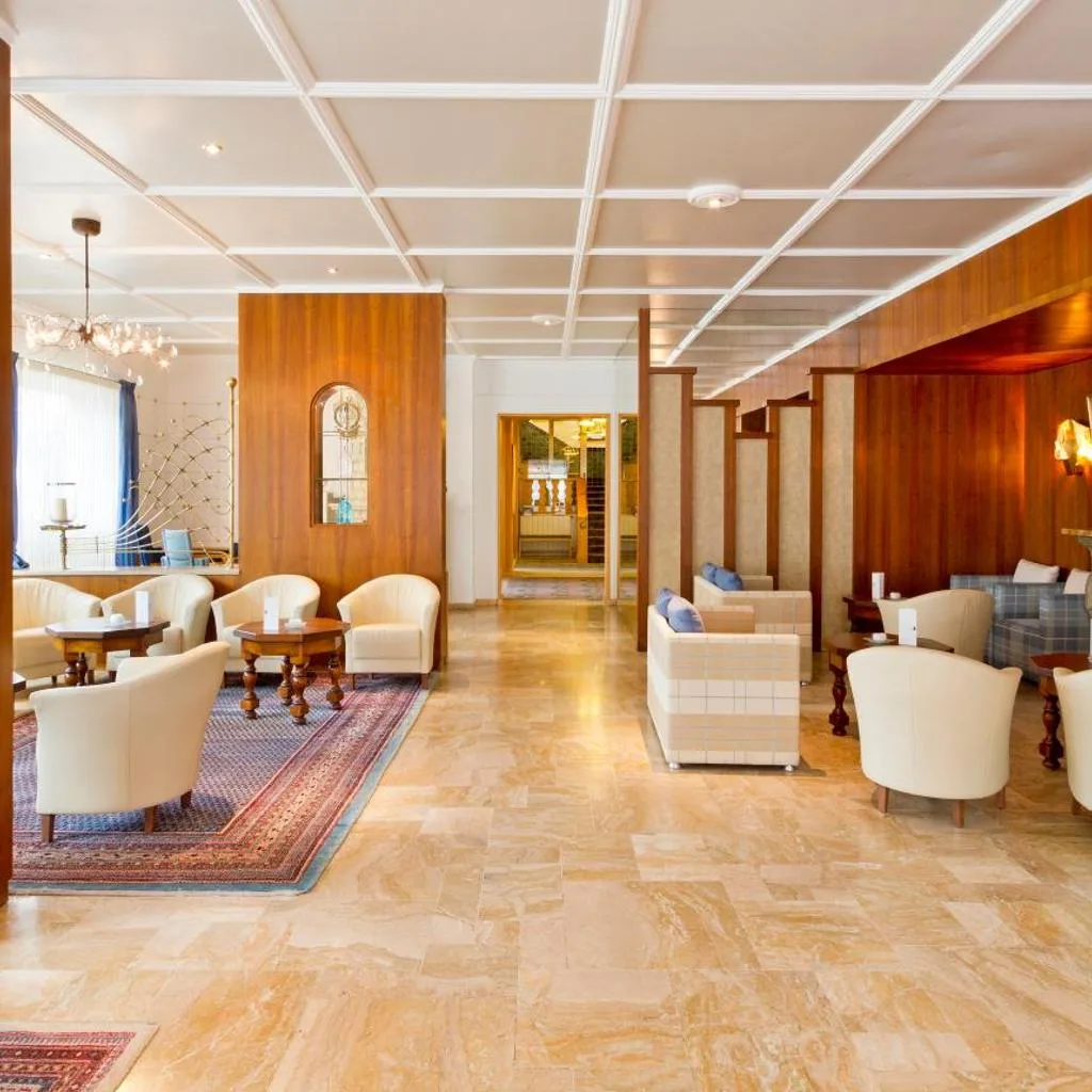 Wittelsbacher Hof Swiss Quality Hotel - صورة 8