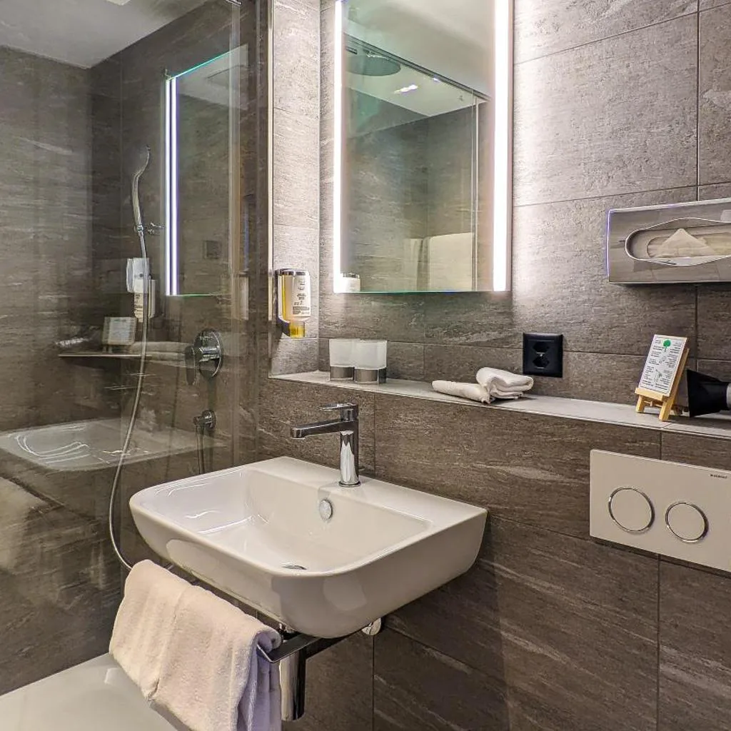 Hotel Strandhotel - صورة 20