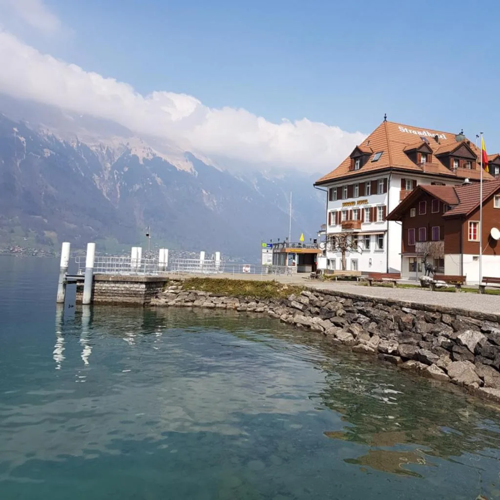 Hotel Strandhotel - صورة 5
