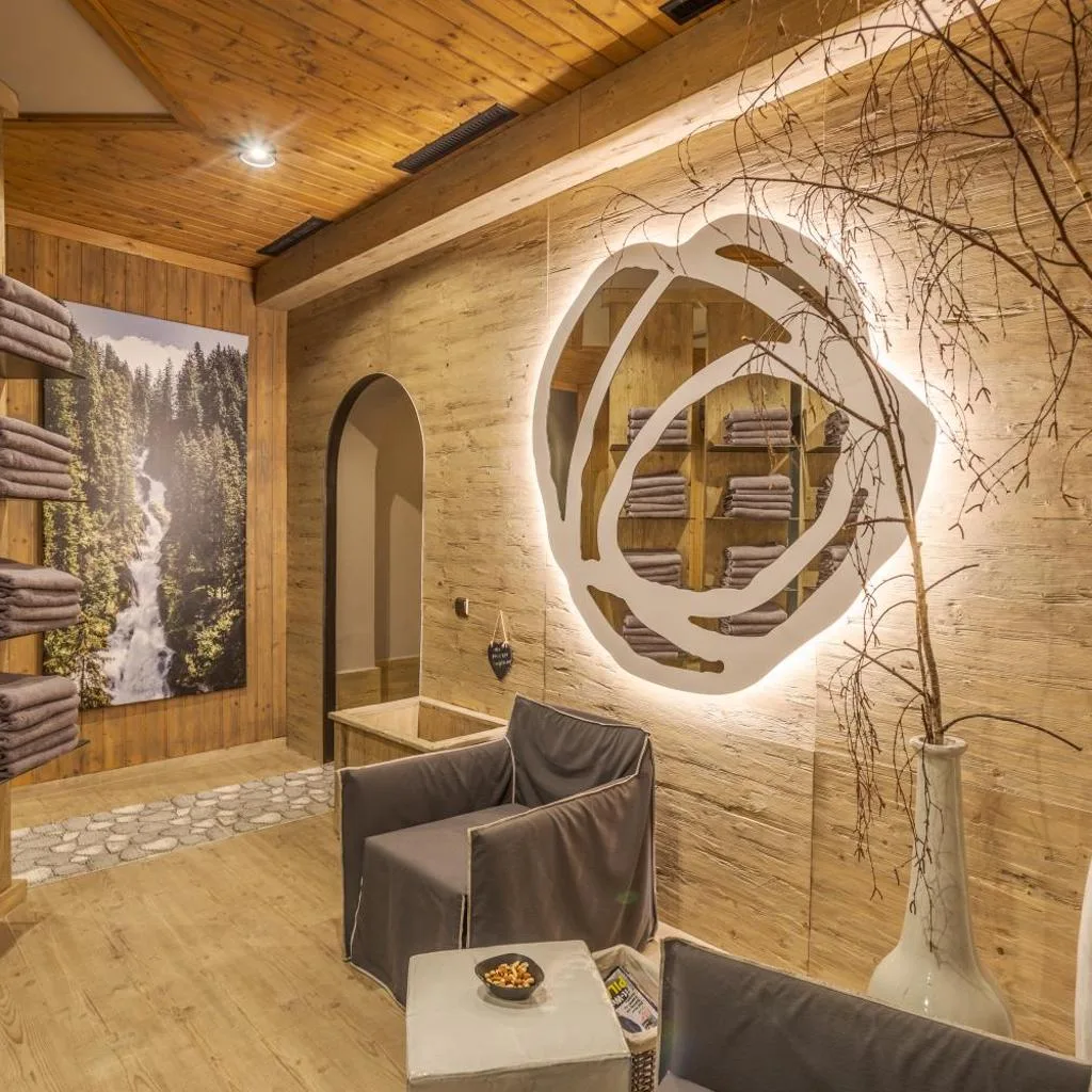 Boutique House happYellow Saalbach mit Joker Card - صورة 4
