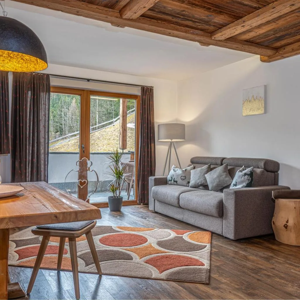 Alpine Mountain Chalet - صورة 12
