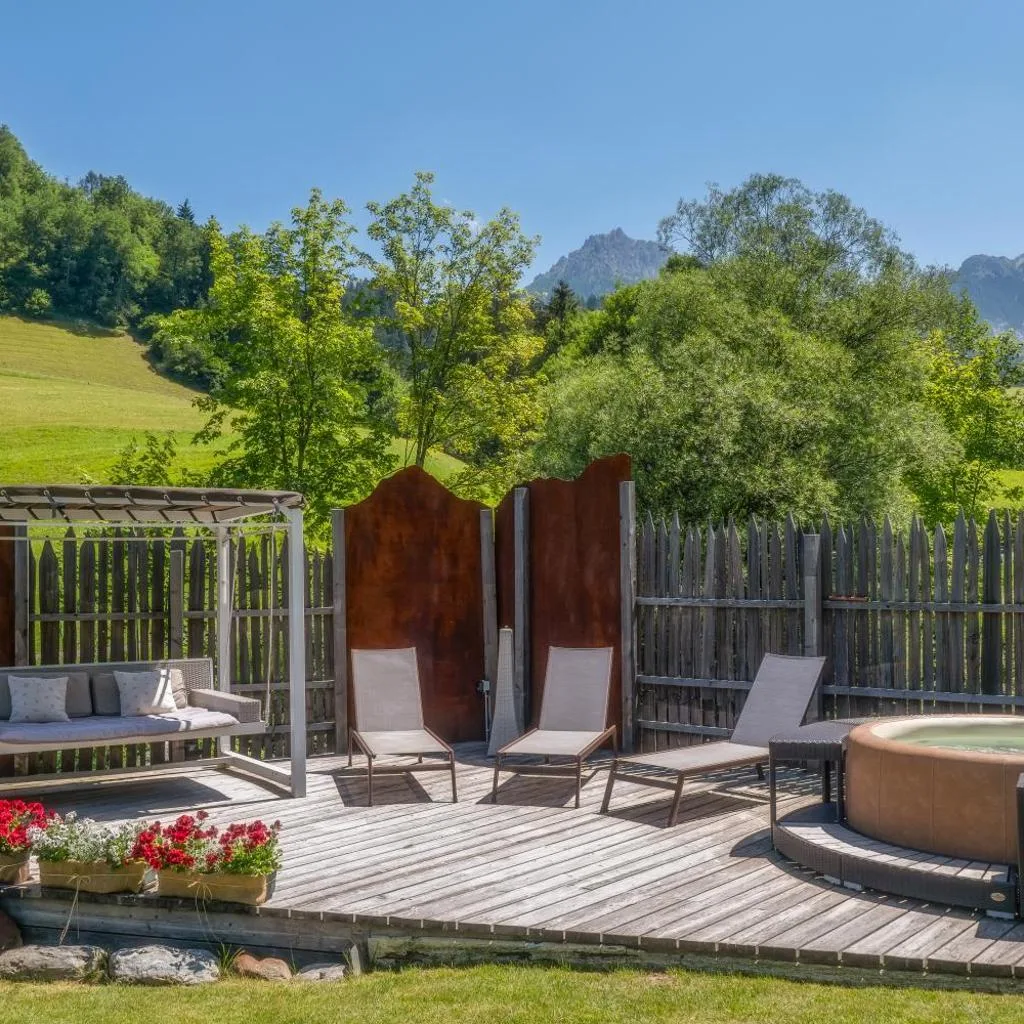 Alpine Mountain Chalet - صورة 17