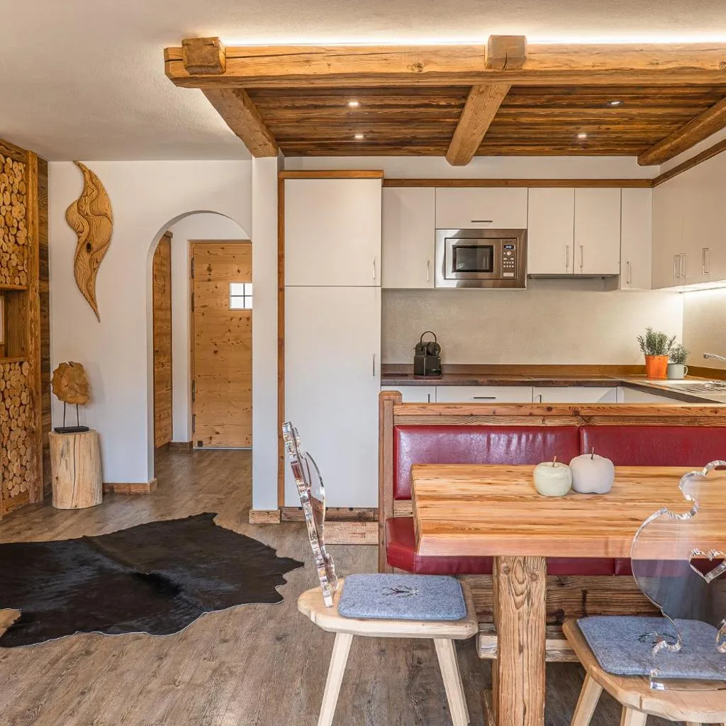 Alpine Mountain Chalet - صورة 18