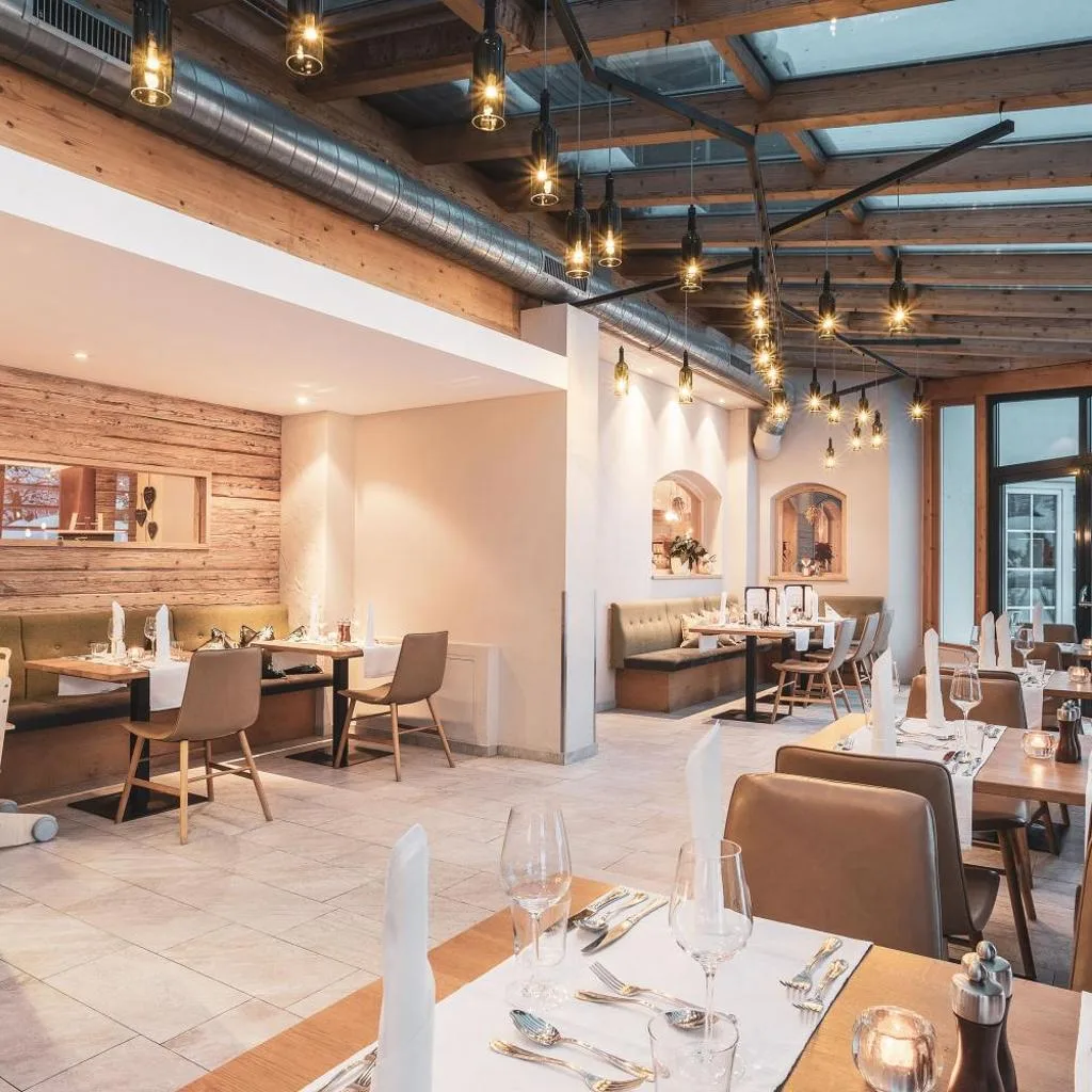 POP-UP LIVING Zell am See - صورة 16