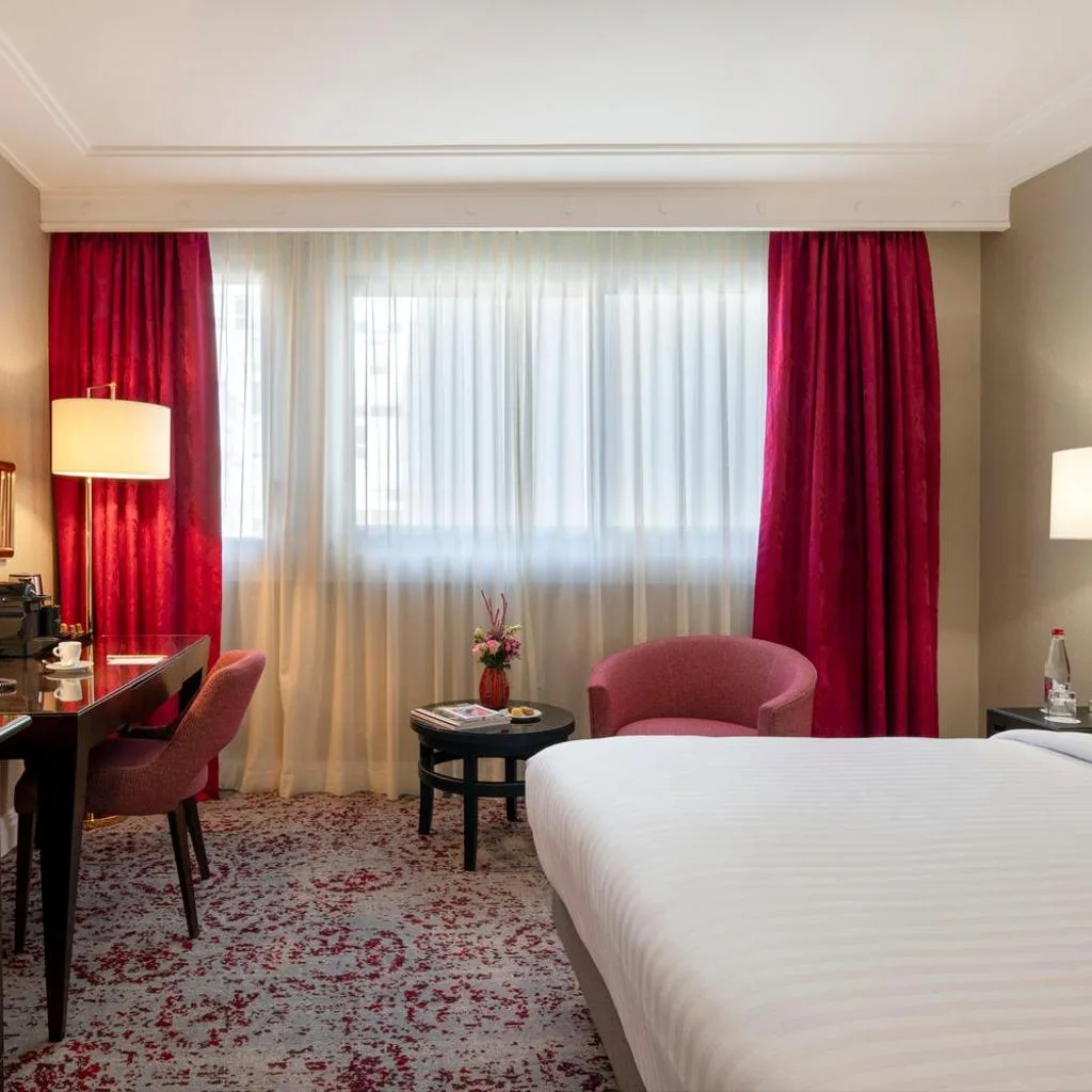 Warwick Paris Champs-Elysées - صورة 8