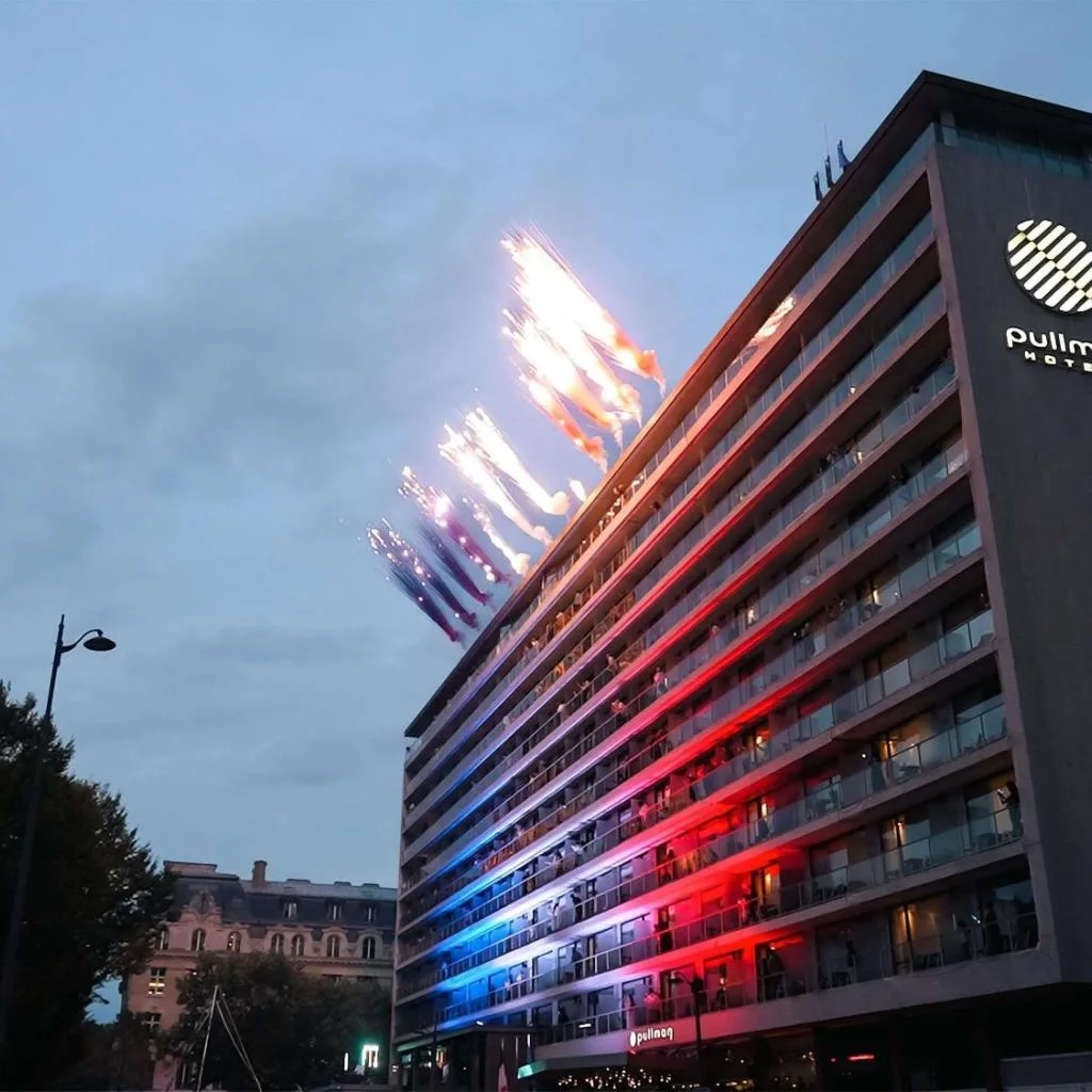 Pullman Paris Tour Eiffel - صورة 7