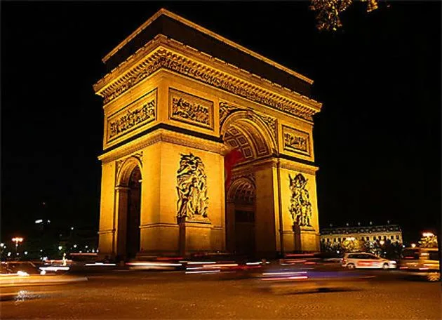 Hôtel Du Bois Champs-Elysées - صورة 3