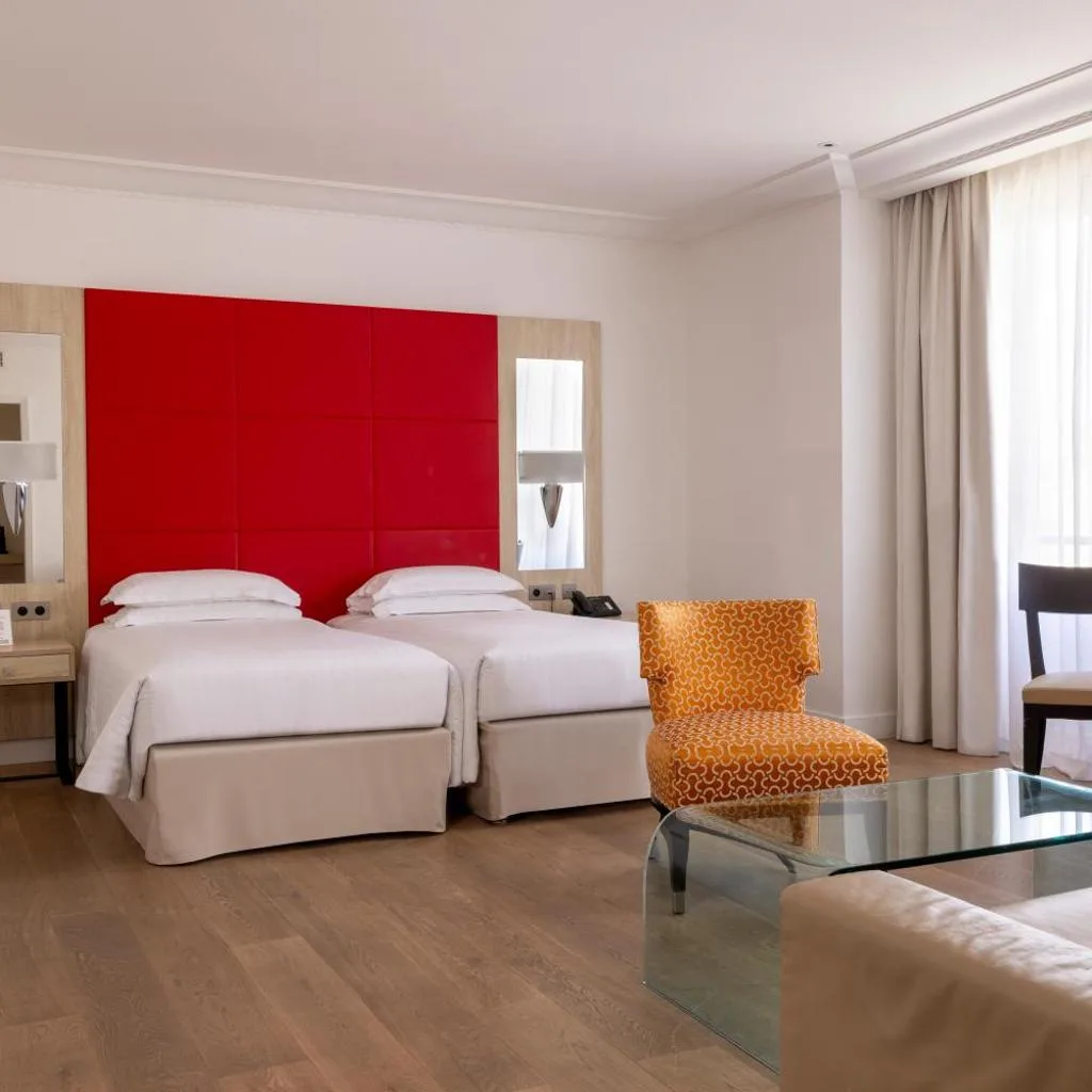 Hôtel De Castiglione - صورة 18