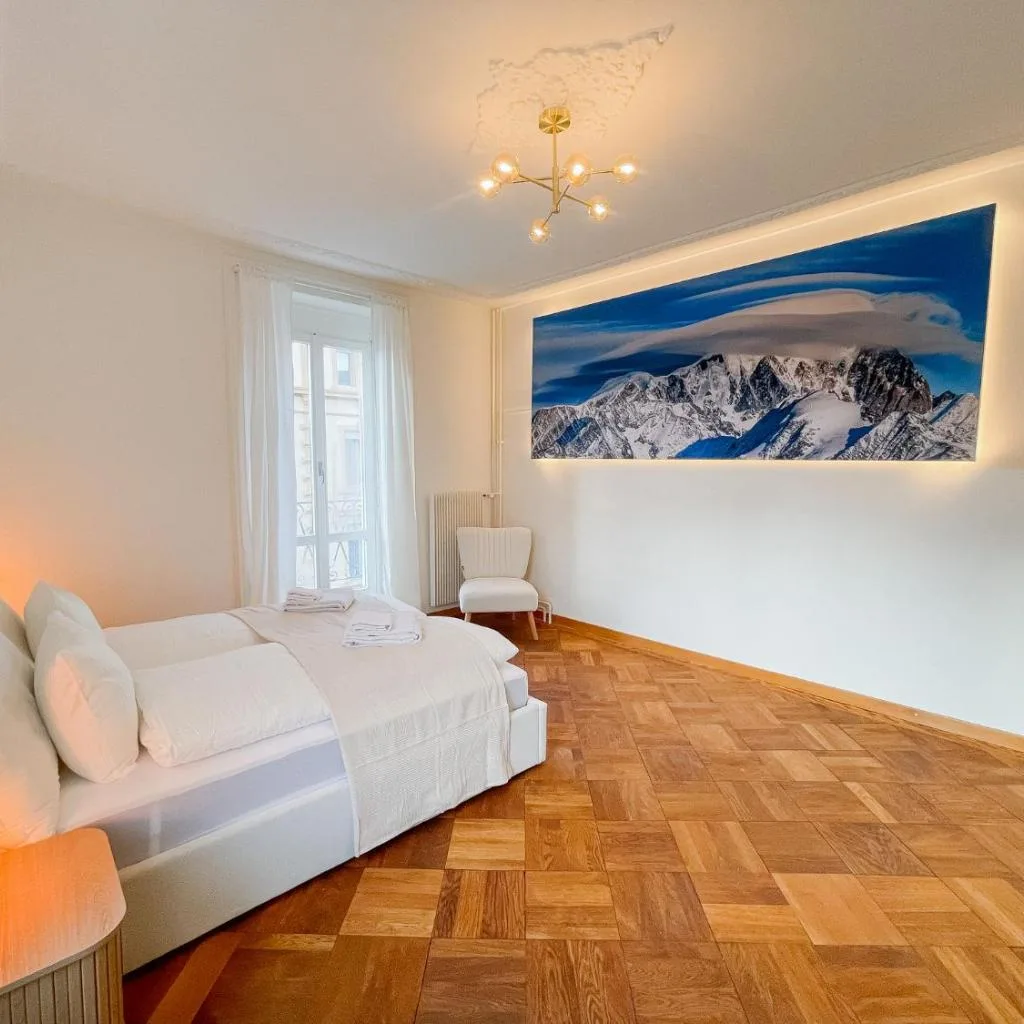 West Center 4 Bed Free Parking WiFi - صورة 12