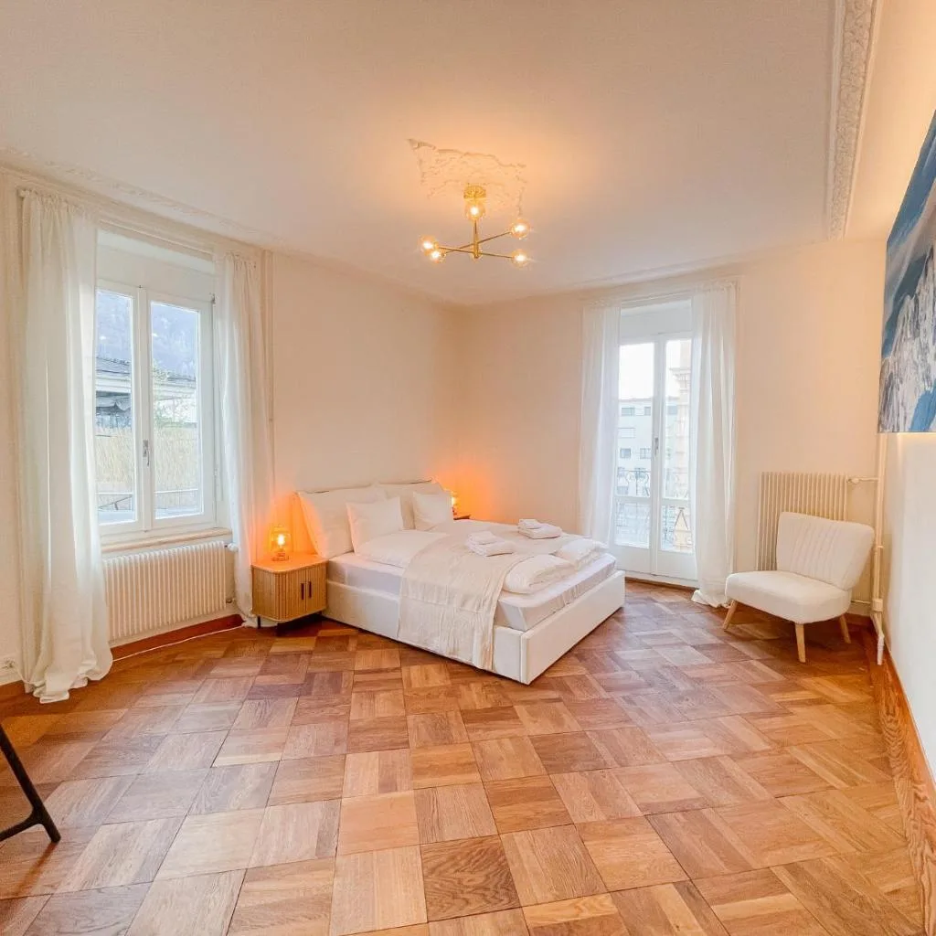 West Center 4 Bed Free Parking WiFi - صورة 7