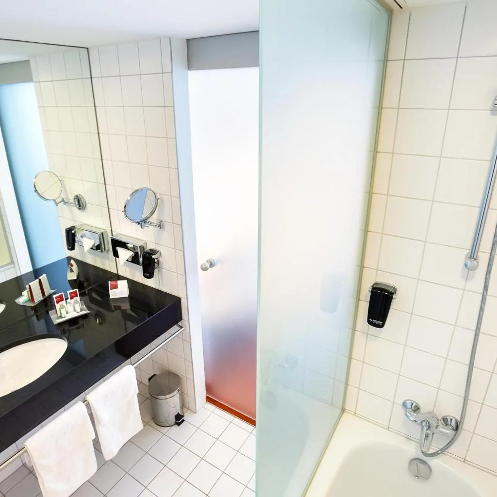 Austria Trend Hotel Europa Wien - صورة 19