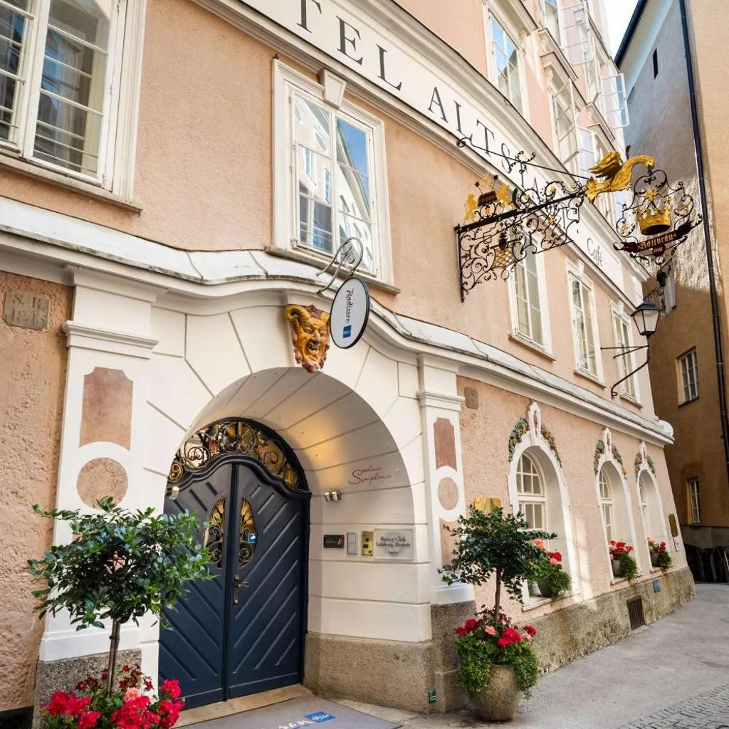 Radisson Blu Hotel Altstadt - صورة 3