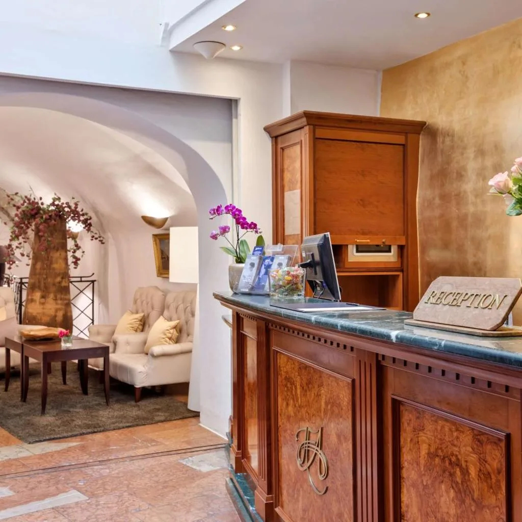 Radisson Blu Hotel Altstadt - صورة 6