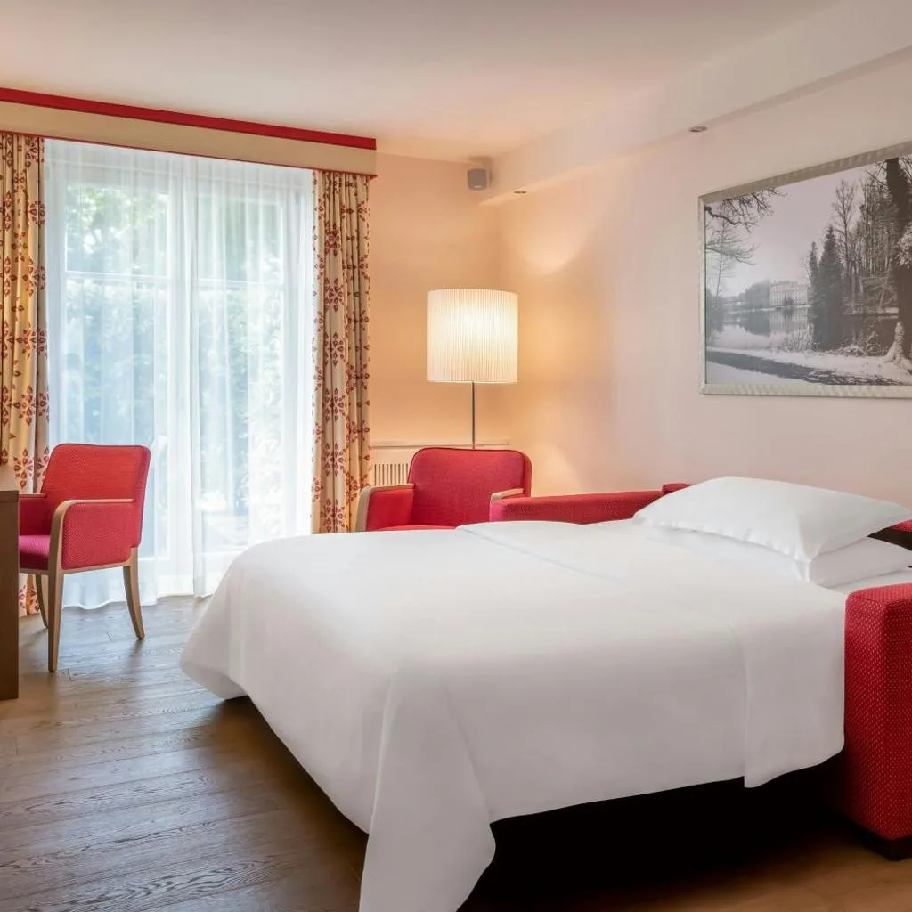 Sheraton Grand Salzburg - صورة 10