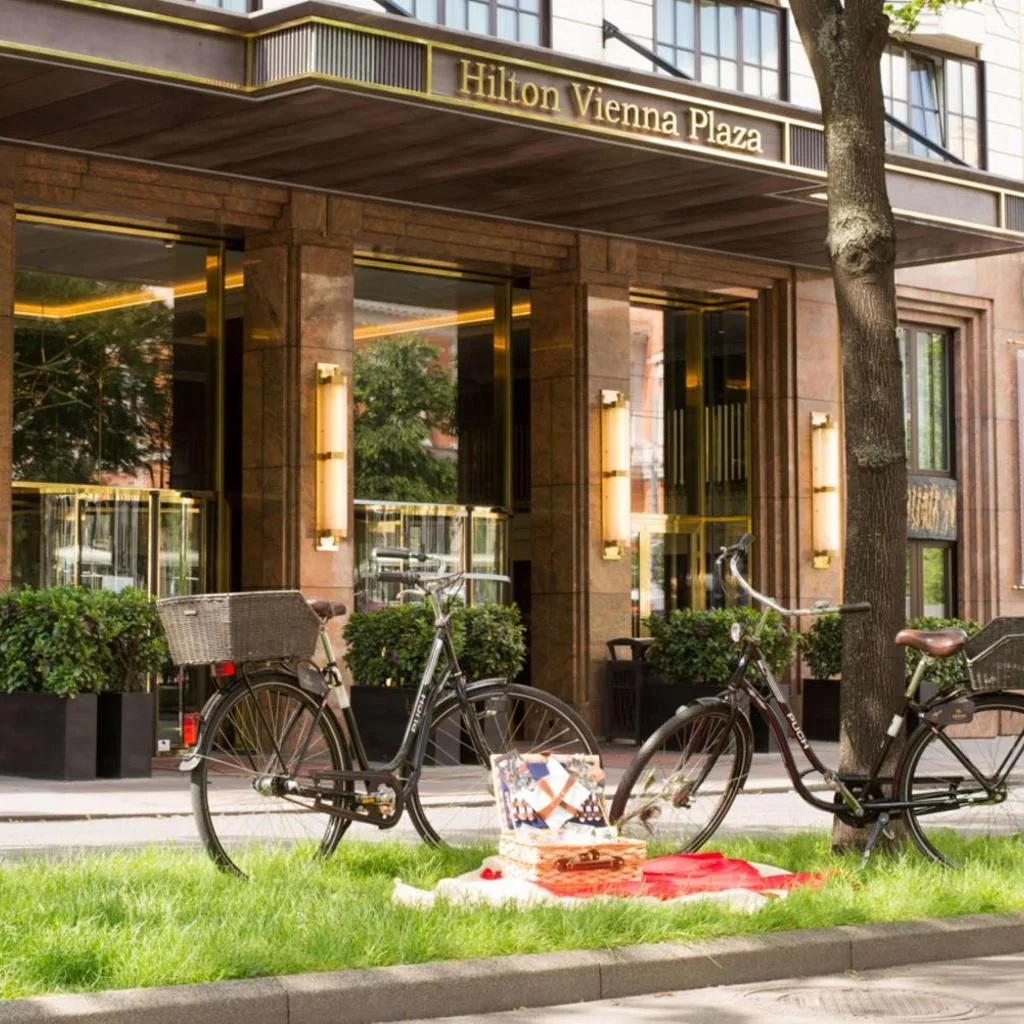Hilton Vienna Plaza - صورة 3