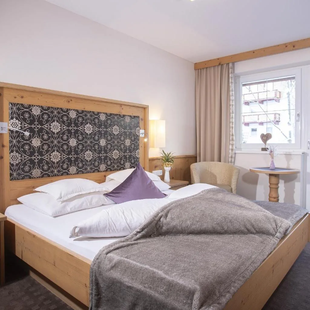 Alphaus Aparthotel - صورة 19