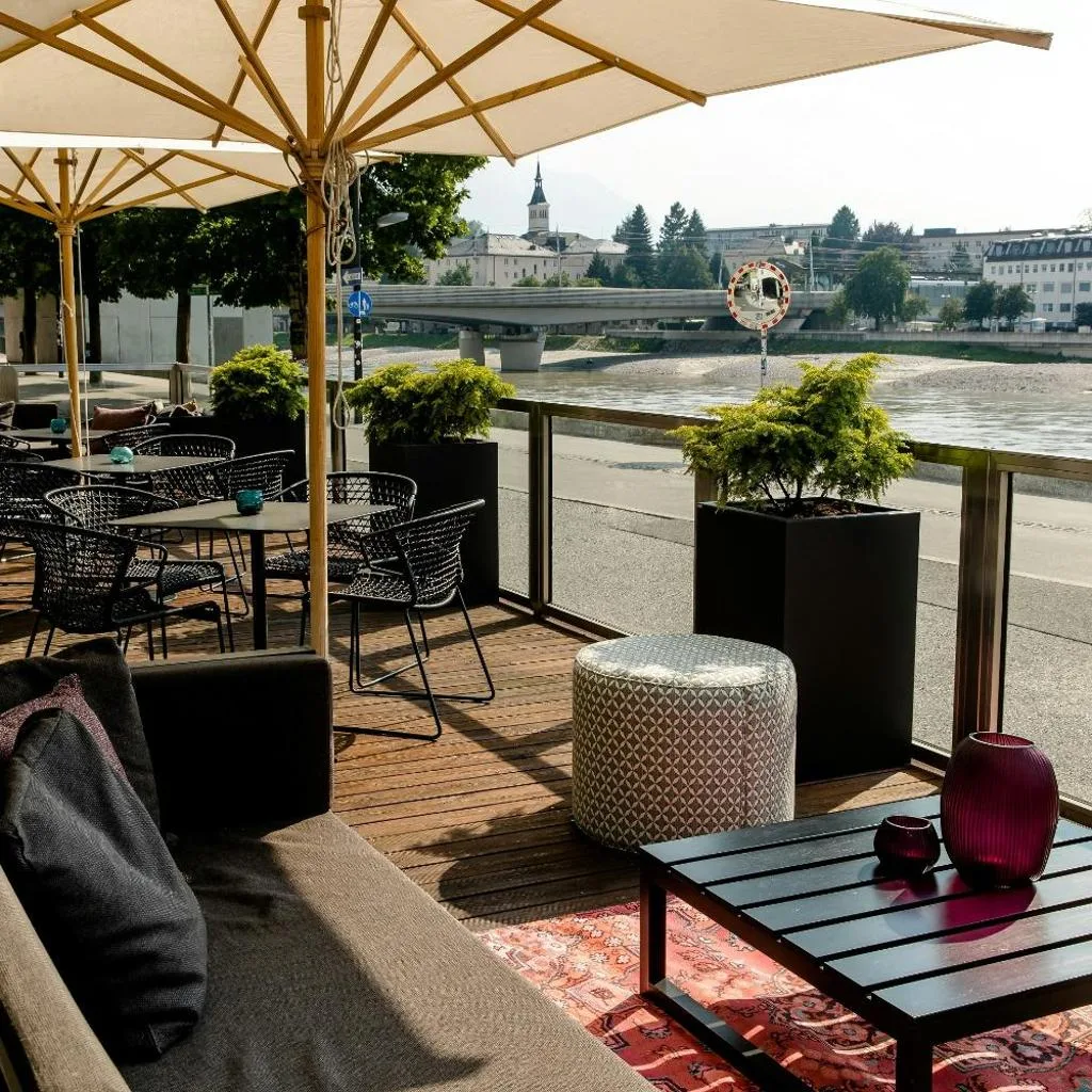 Motel One Salzburg-Mirabell - صورة 4