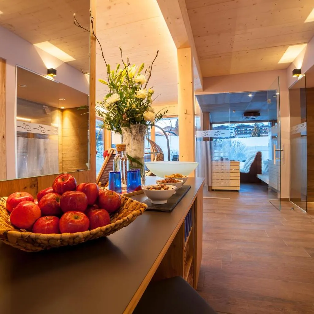 Das Hotel Eden - Das Aktiv- & Wohlfühlhotel in Tirol auf 1200m Höhe - صورة 11