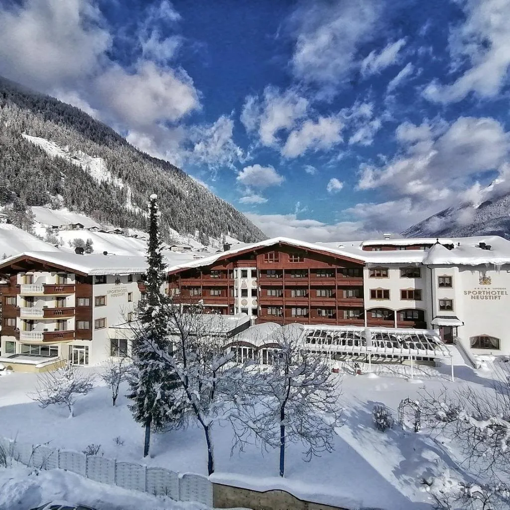 Sporthotel Neustift - صورة 3