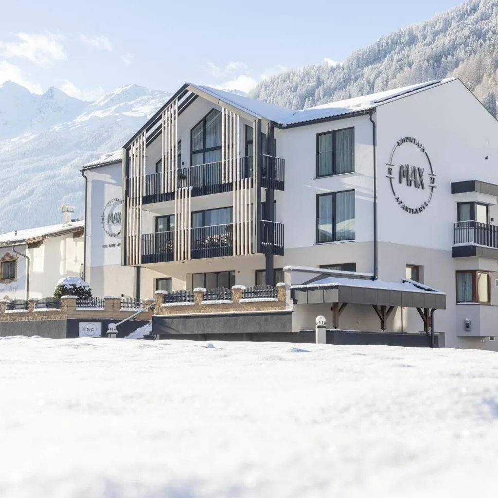 Max Mountain Apartments