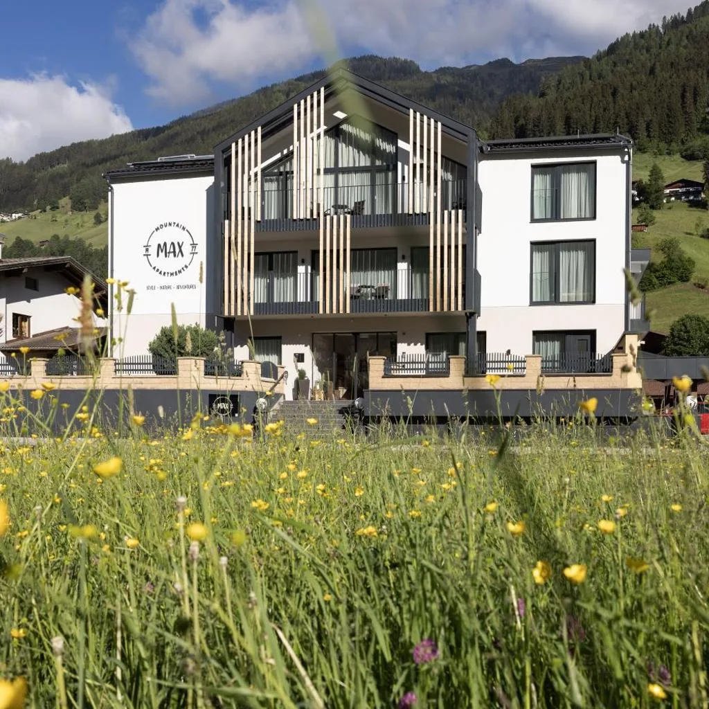 Max Mountain Apartments - صورة 11