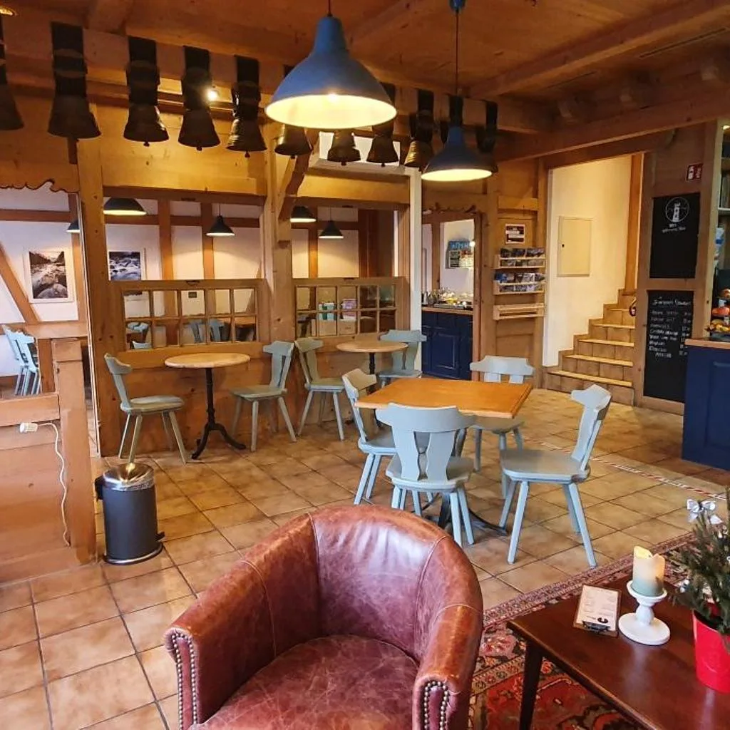 The Aarburg Hotel & Café - صورة 9