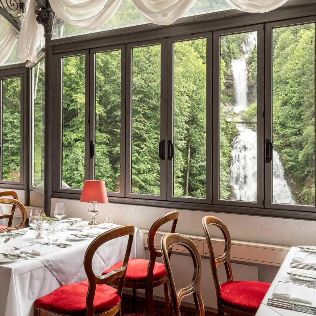 Grandhotel Giessbach - صورة 11