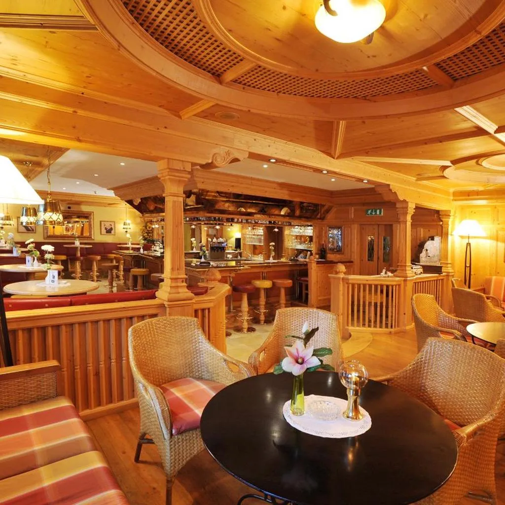 Thermal-Badhotel Kirchler - صورة 4